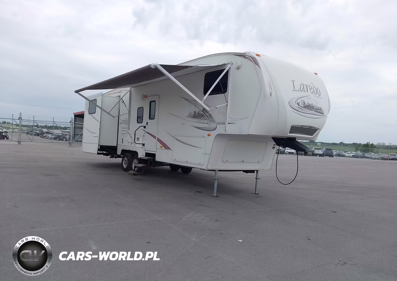 2009 Keystone Laredo