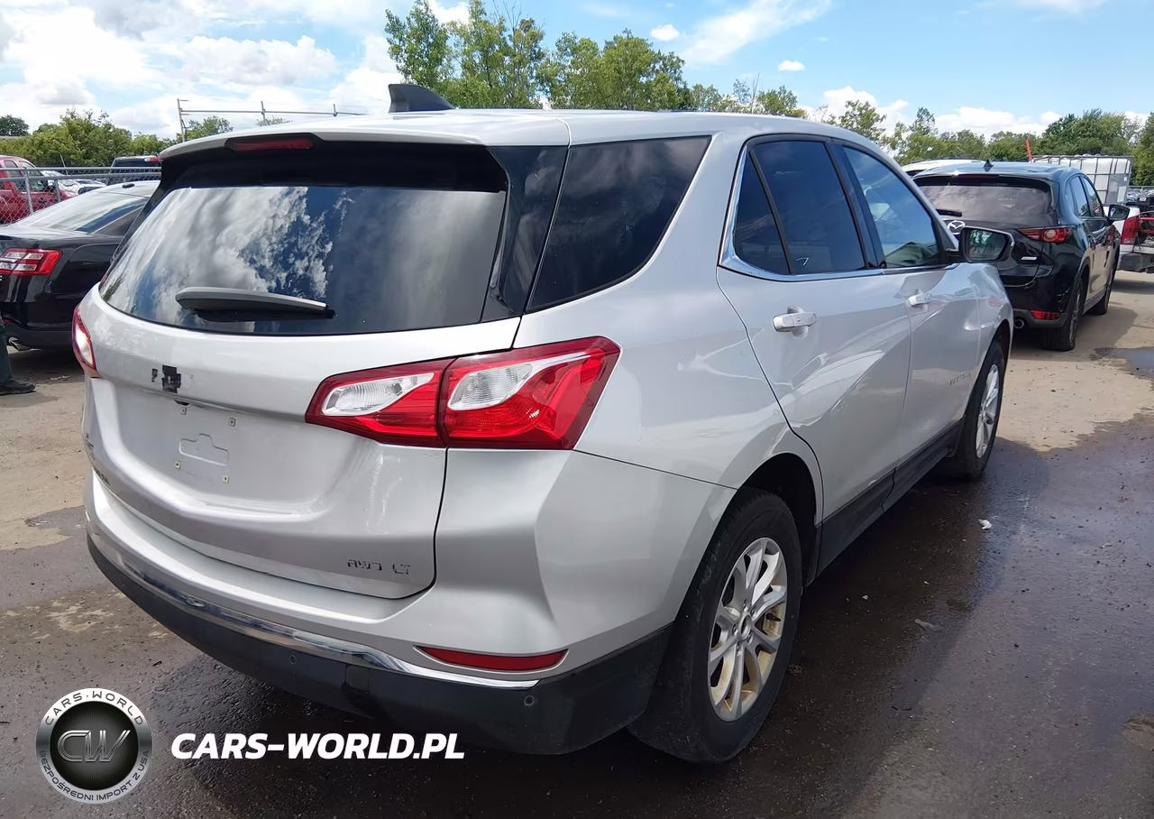 2018 Chevrolet Equinox Lt VIN:3GNAXSEV5JS606573 - 4