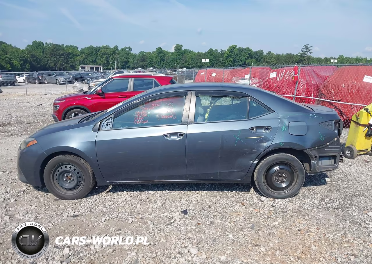 2016 Toyota Corolla Le VIN:2T1BURHE3GC578238 - 15
