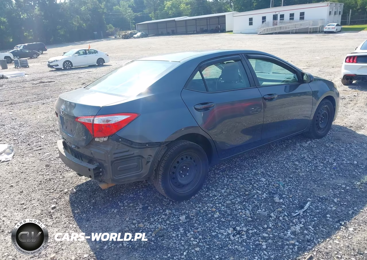 2016 Toyota Corolla Le VIN:2T1BURHE3GC578238 - 4