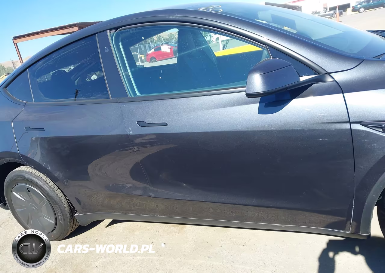 2026 Tesla Model Y Premium Rear-Wheel Drive-Rear-Wheel Drive VIN:7SAYGDED5TA607440 - 14