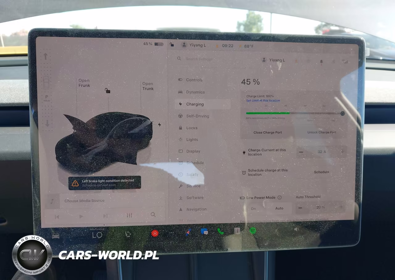2026 Tesla Model Y Premium Rear-Wheel Drive-Rear-Wheel Drive VIN:7SAYGDED5TA607440 - 18