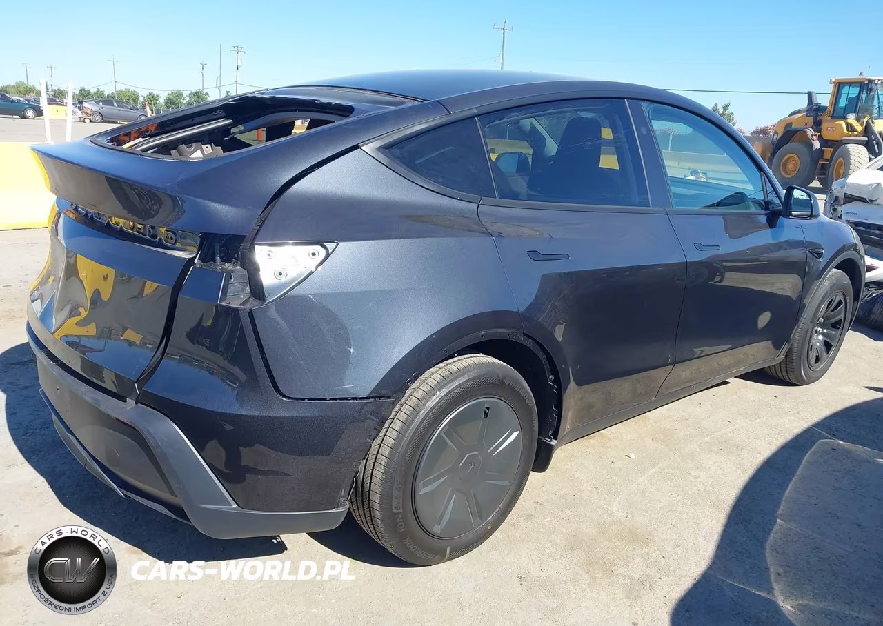 2026 Tesla Model Y Premium Rear-Wheel Drive-Rear-Wheel Drive VIN:7SAYGDED5TA607440 - 4