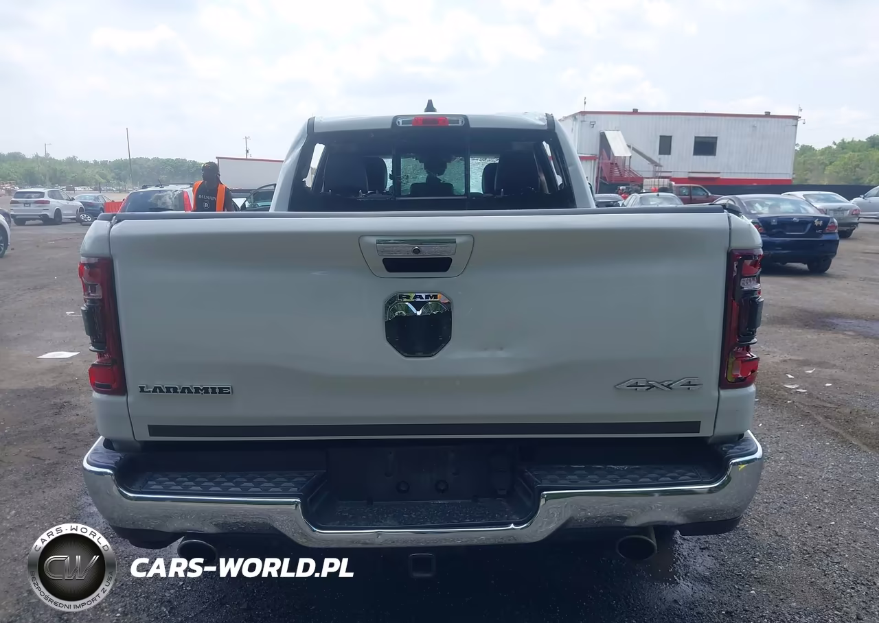 2020 Ram 1500 VIN:1C6SRFRT6LN279578 - 16