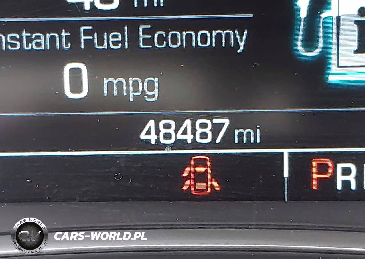2019 Chevrolet Traverse Premier VIN:1GNERKKW8KJ232990 - 15