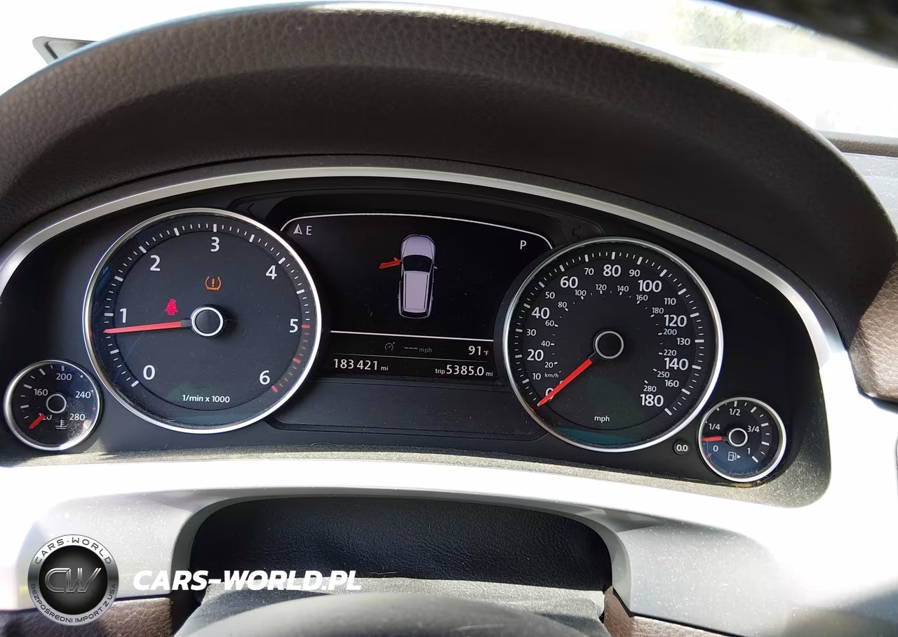 2012 Volkswagen Touareg Tdi Executive VIN:WVGFK9BP7CD005563 - 7