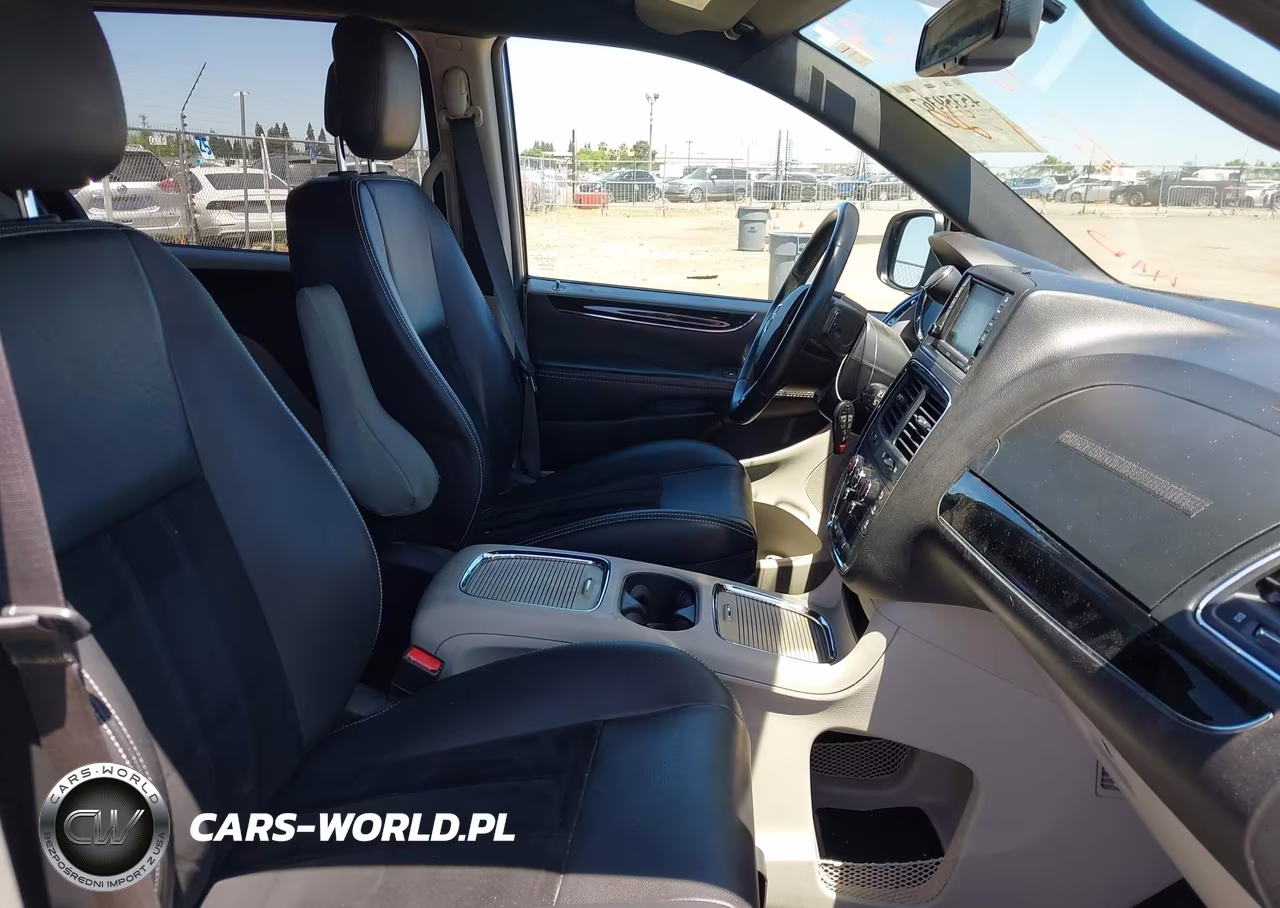 2017 Dodge Grand Caravan Sxt VIN:2C4RDGCGXHR857974 - 5