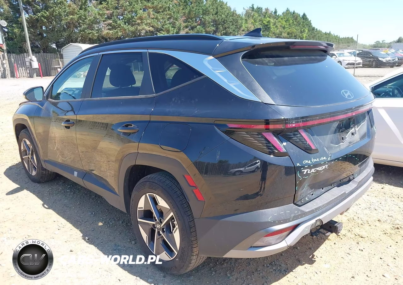 2026 Hyundai Tucson Sel Premium VIN:5NMJCCDEXTH637405 - 3