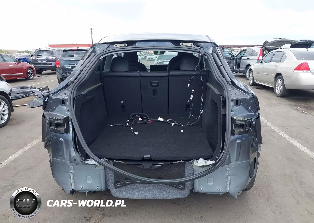2025 Tesla Model Y Long Range Dual Motor Rear-Wheel Drive VIN:7SAYGDED8SF269260 - 17