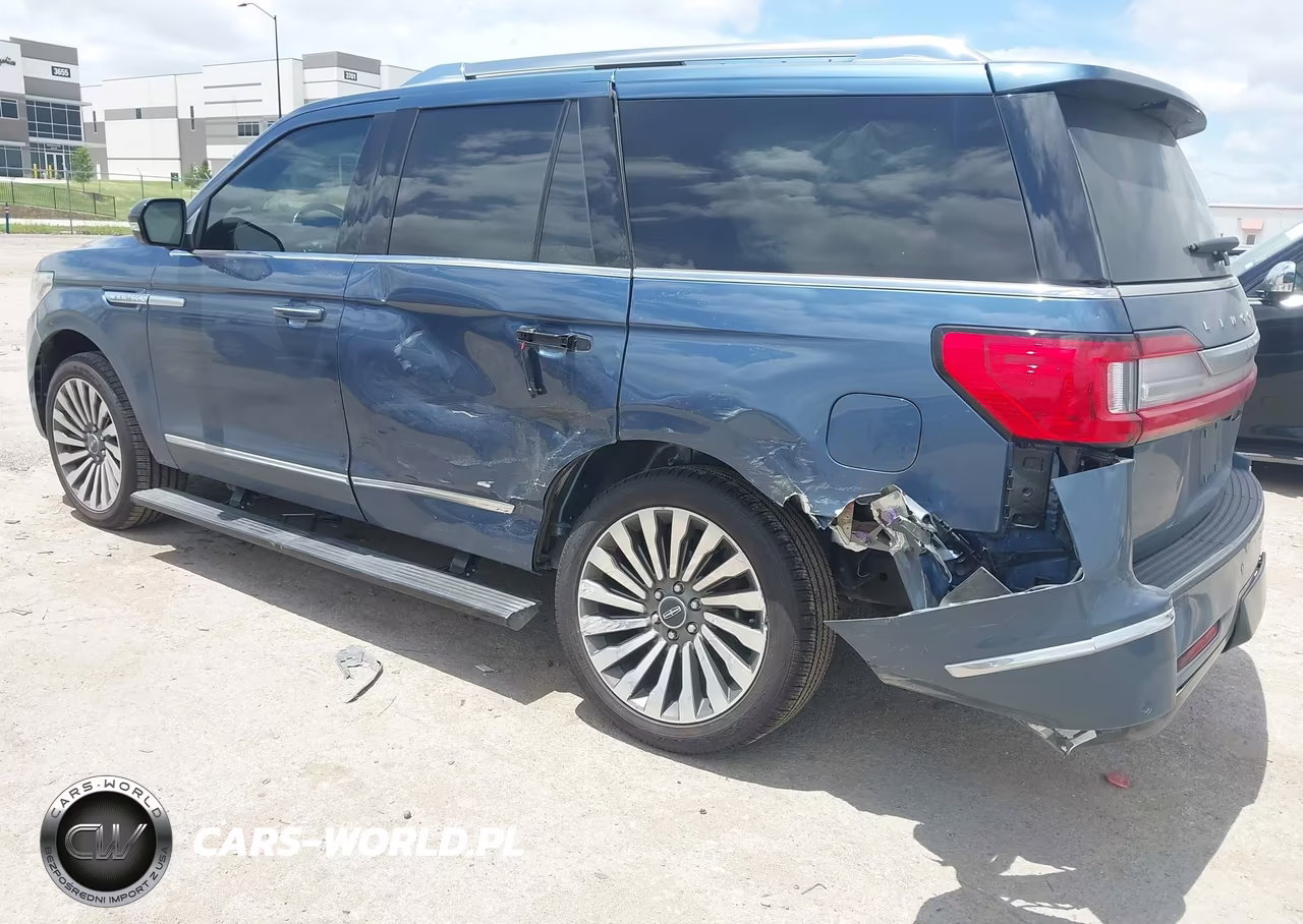 2020 Lincoln Navigator Reserve VIN:5LMJJ2LT3LEL15622 - 3