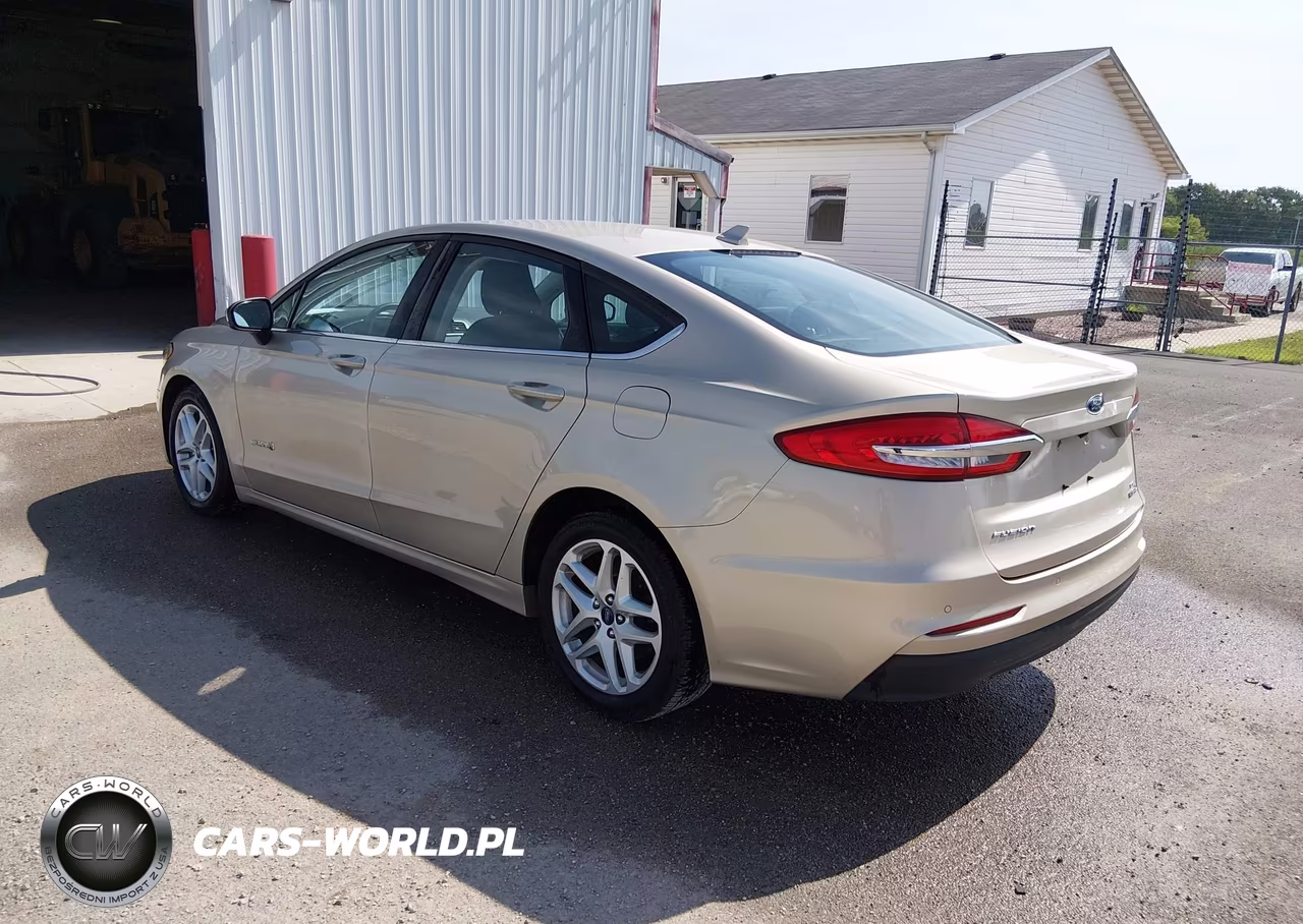 2019 Ford Fusion Hybrid Se VIN:3FA6P0LU5KR274422 - 3