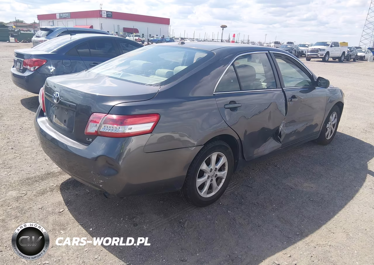 2011 Toyota Camry Le VIN:4T4BF3EK9BR141083 - 4