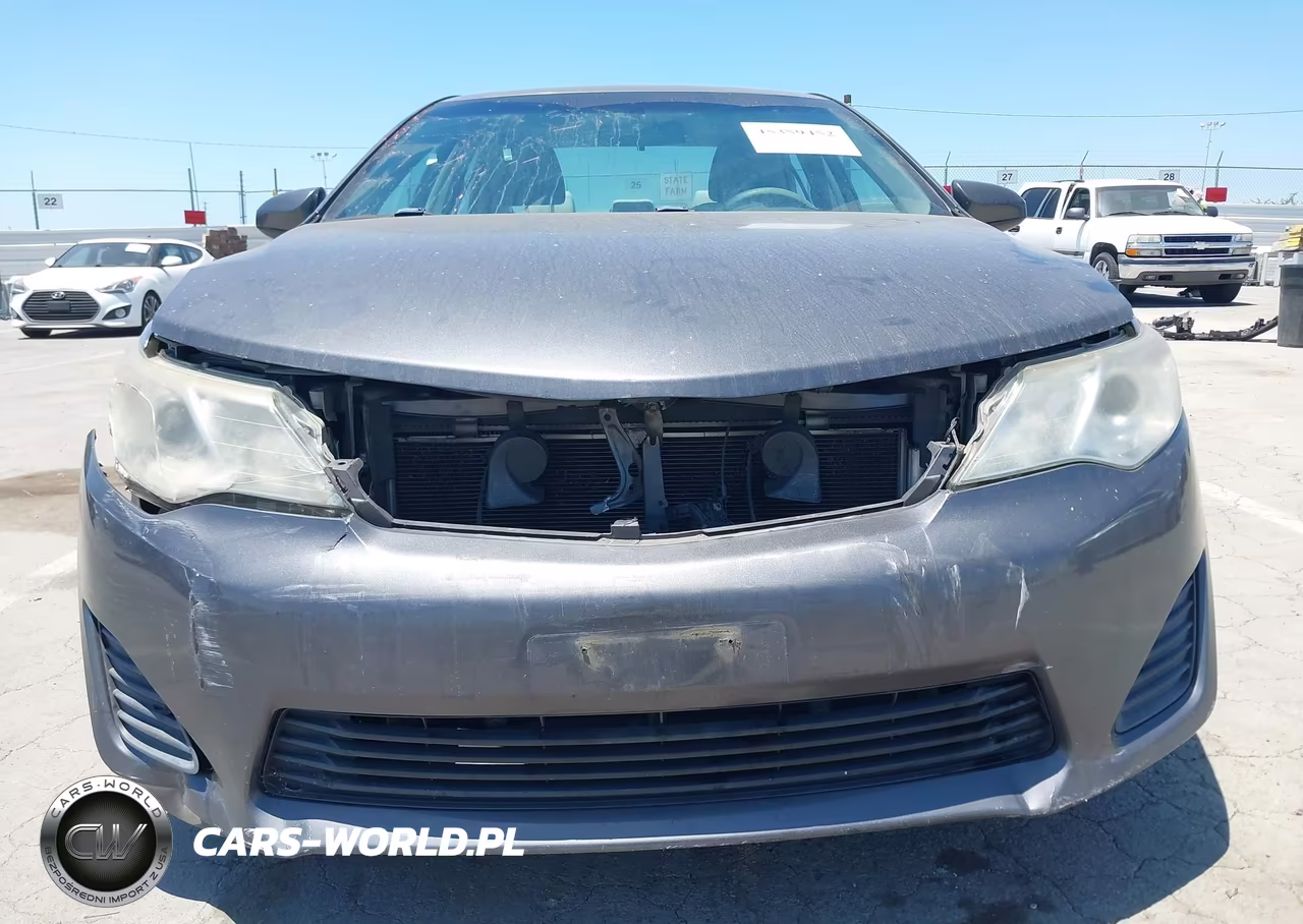 2012 Toyota Camry Le VIN:4T1BF1FK2CU169502 - 12