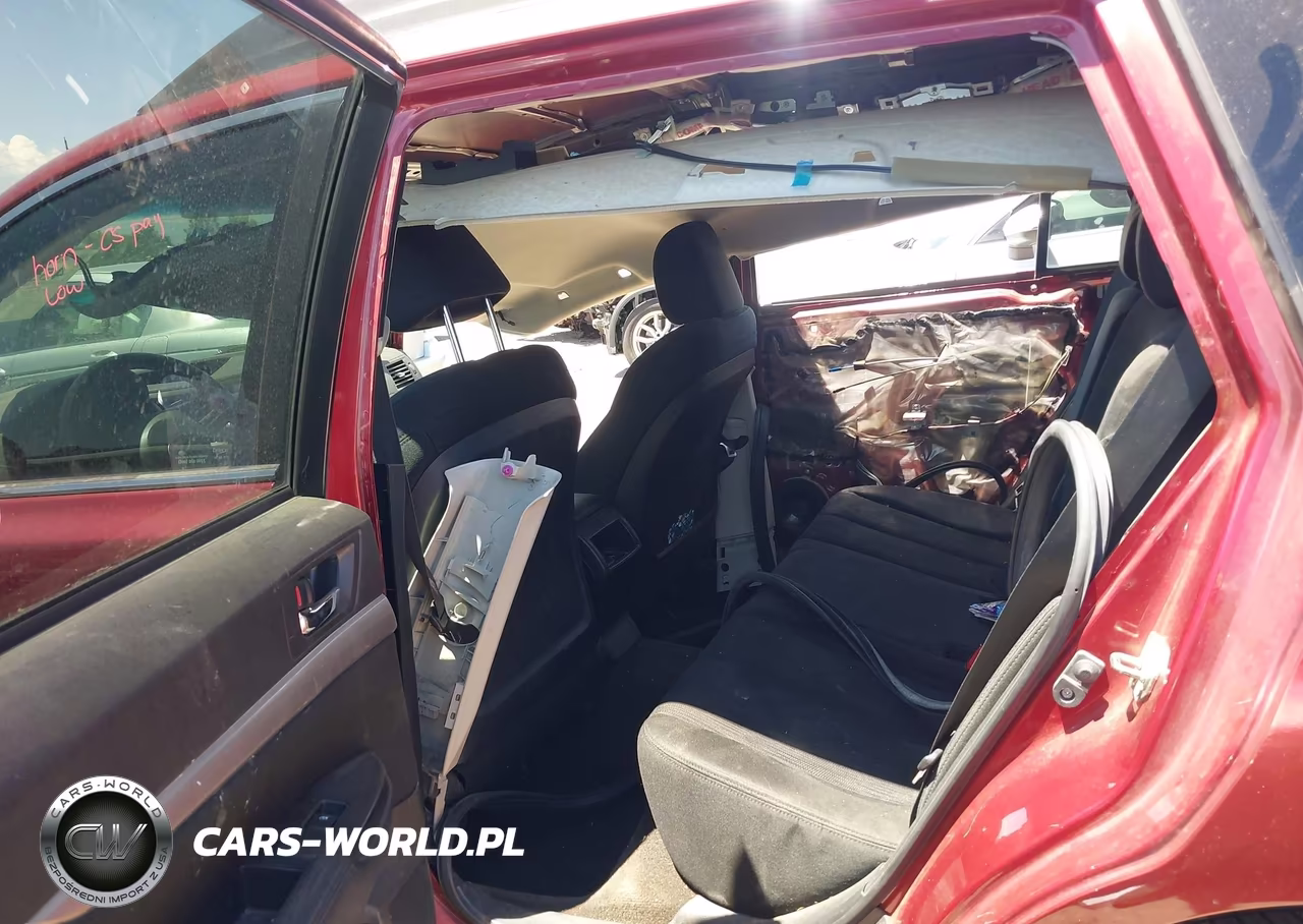 2014 Subaru Outback 2.5I Premium VIN:4S4BRBCC7E3257982 - 8