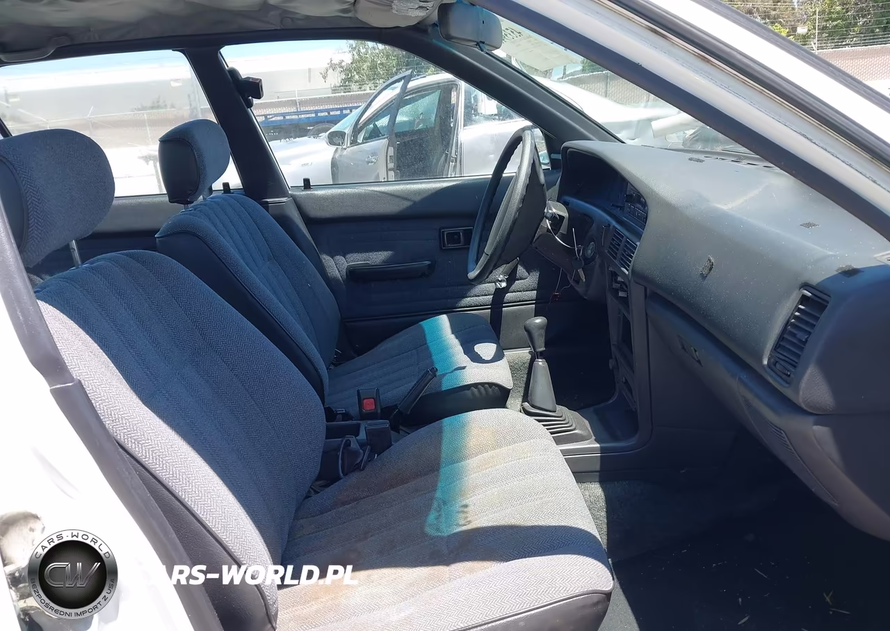 1990 Toyota Corolla Dlx VIN:1NXAE94A8LZ129500 - 5