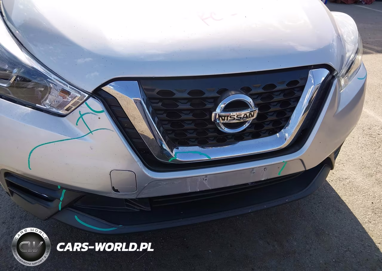 2019 Nissan Kicks Sr VIN:3N1CP5CU9KL477913 - 17