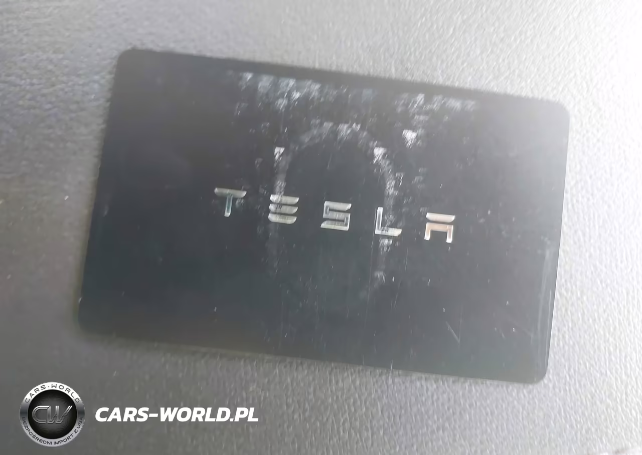 2018 Tesla Model 3 Long Range-Mid Range VIN:5YJ3E1EA7JF025762 - 11