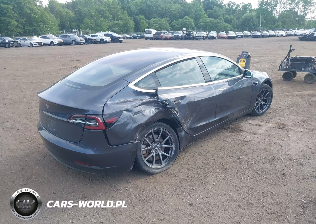 2018 Tesla Model 3 Long Range-Mid Range VIN:5YJ3E1EA7JF025762 - 19