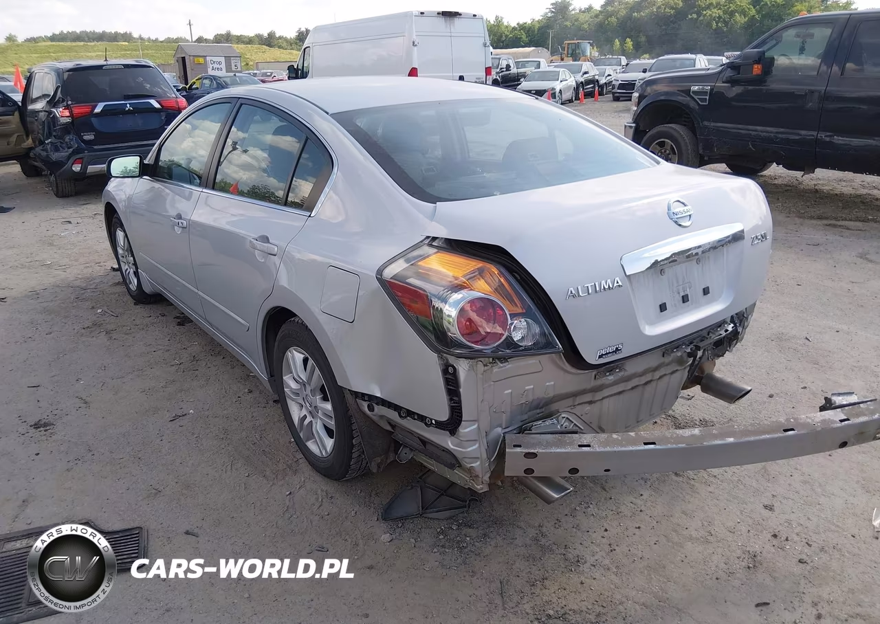 2011 Nissan Altima 2.5 S VIN:1N4AL2AP9BN469926 - 3