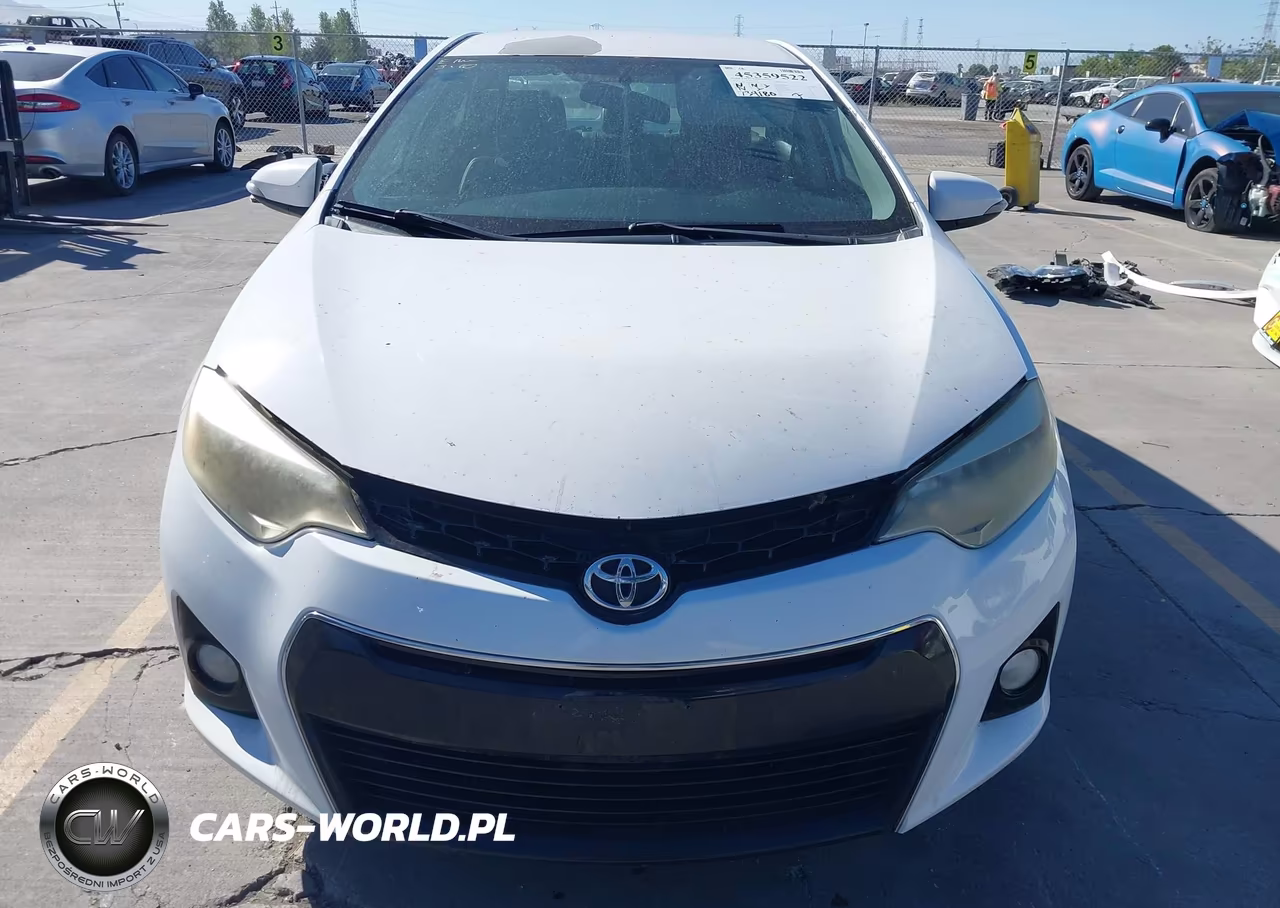 2015 Toyota Corolla S Plus VIN:5YFBURHE4FP267500 - 11