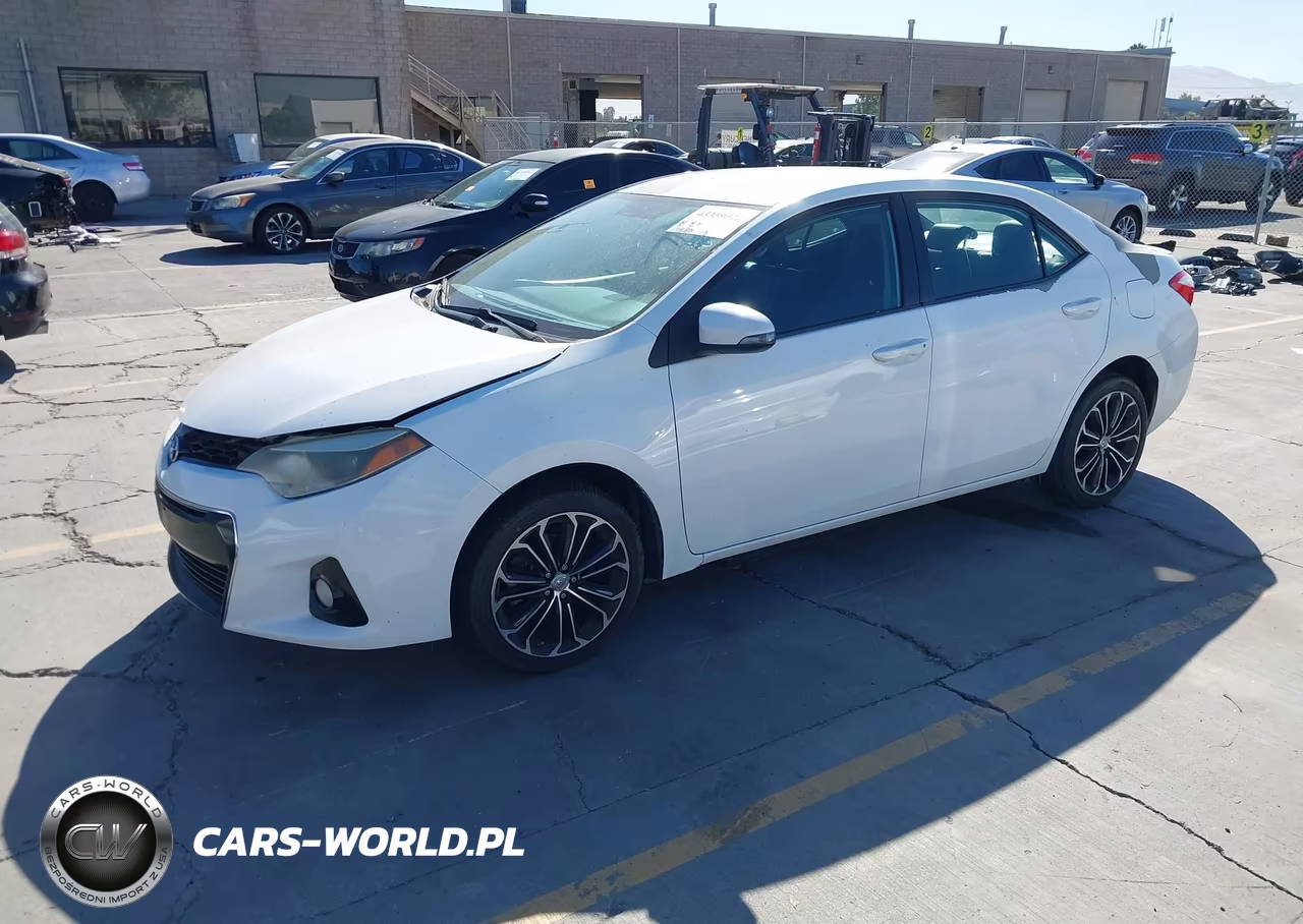 2015 Toyota Corolla S Plus VIN:5YFBURHE4FP267500 - 2