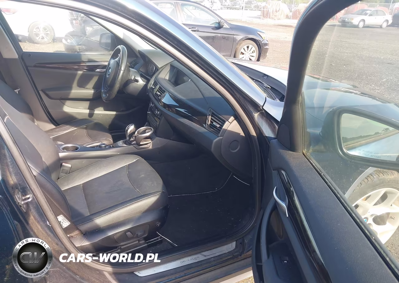 2014 BMW X1 Sdrive28I VIN:WBAVM1C5XEVW53966 - 5