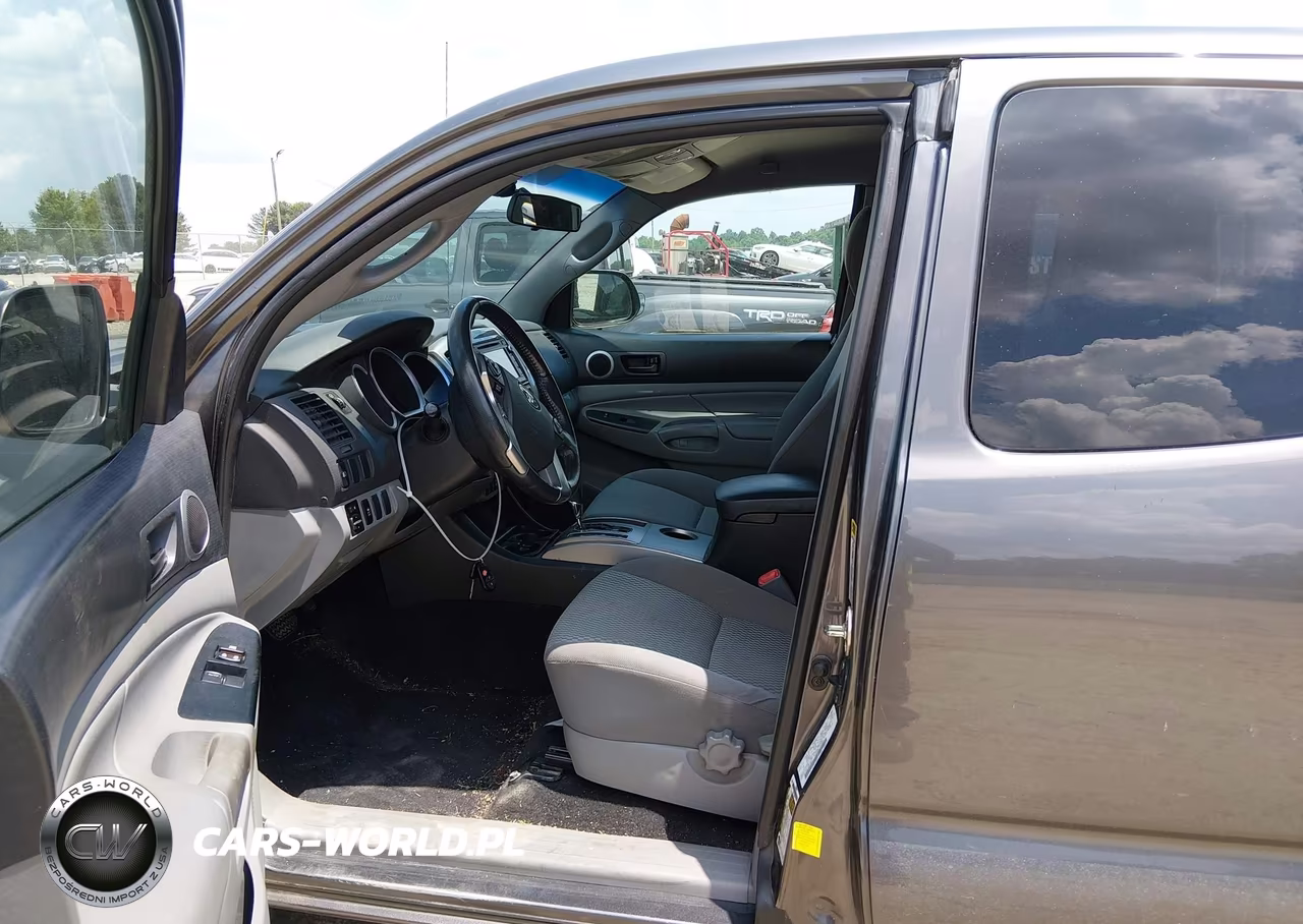 2014 Toyota Tacoma Prerunner V6 VIN:5TFTU4GN5EX057061 - 5