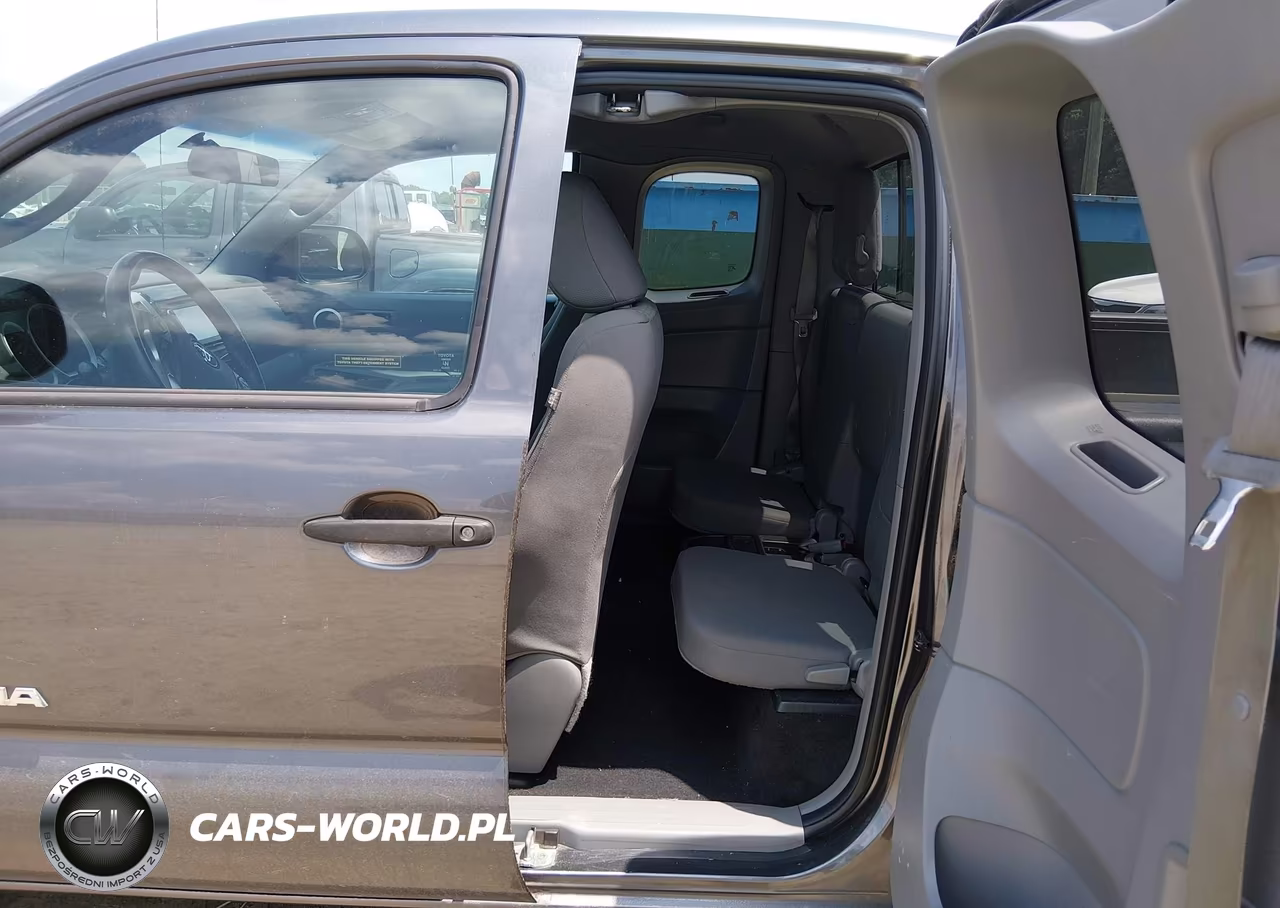2014 Toyota Tacoma Prerunner V6 VIN:5TFTU4GN5EX057061 - 8
