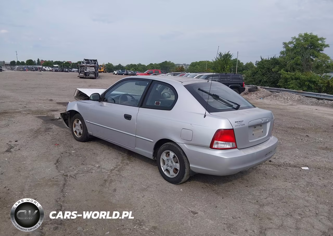 2002 Hyundai Accent Gs VIN:KMHCG35C32U190199 - 3