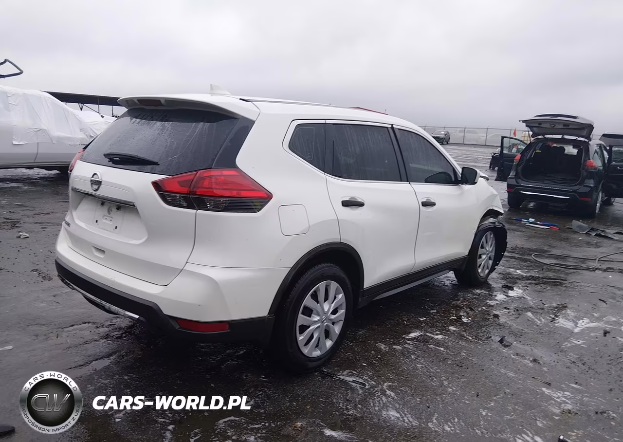 2017 Nissan Rogue S VIN:5N1AT2MT6HC796061 - 4