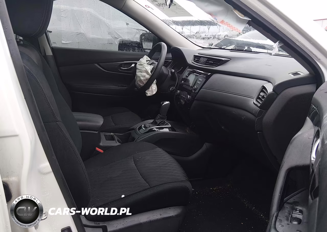 2017 Nissan Rogue S VIN:5N1AT2MT6HC796061 - 5