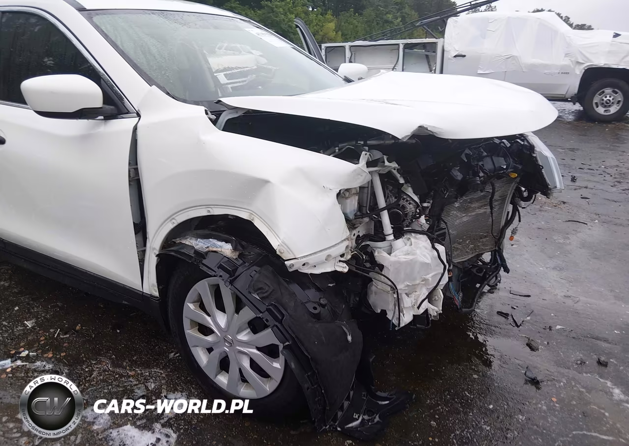 2017 Nissan Rogue S VIN:5N1AT2MT6HC796061 - 6