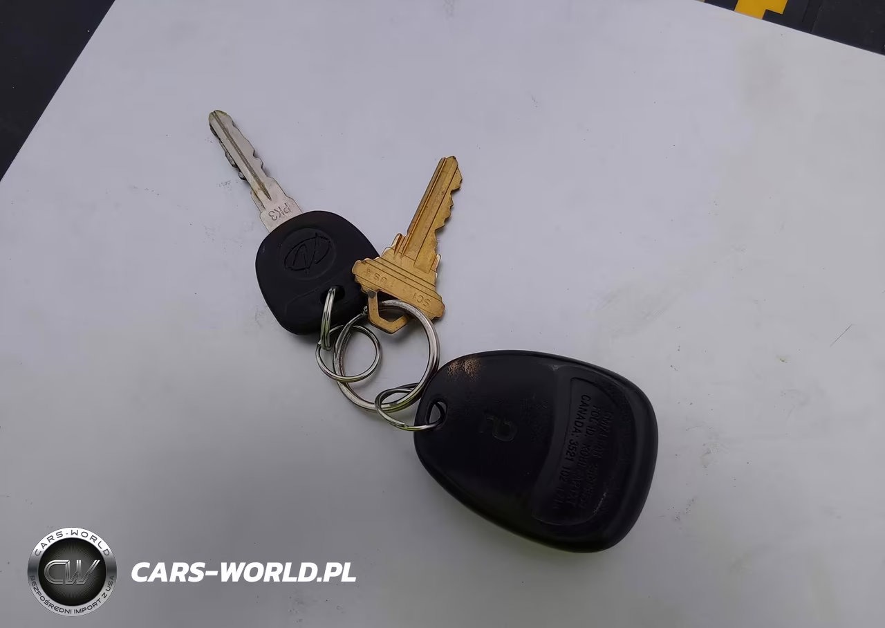 2005 Cadillac Deville Livery Pkg VIN:1G6KD54Y95U103933 - 11