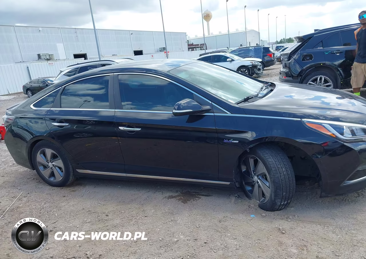2017 Hyundai Sonata Plug-In Hybrid VIN:KMHE14L28HA060004 - 13