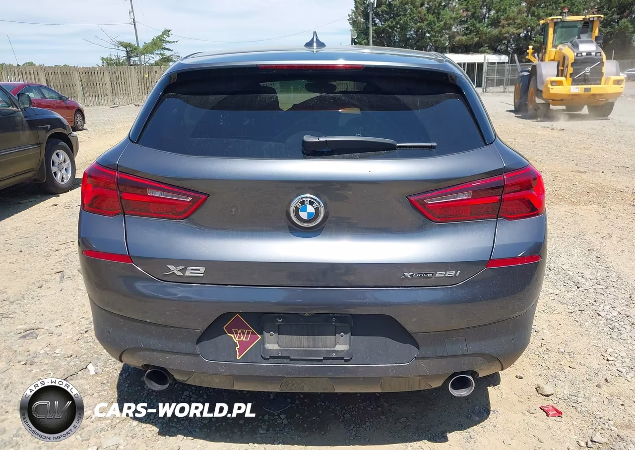 2018 BMW X2 xDrive28I VIN:WBXYJ5C38JEF70955 - 16