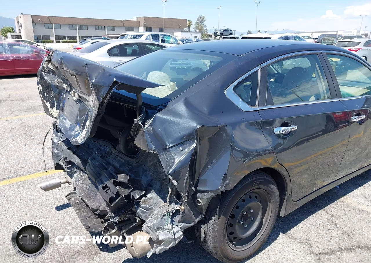 2013 Nissan Altima 2.5 S VIN:1N4AL3AP1DN525964 - 13