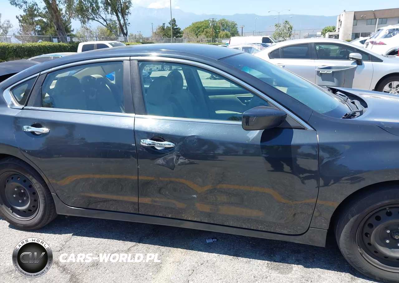 2013 Nissan Altima 2.5 S VIN:1N4AL3AP1DN525964 - 17