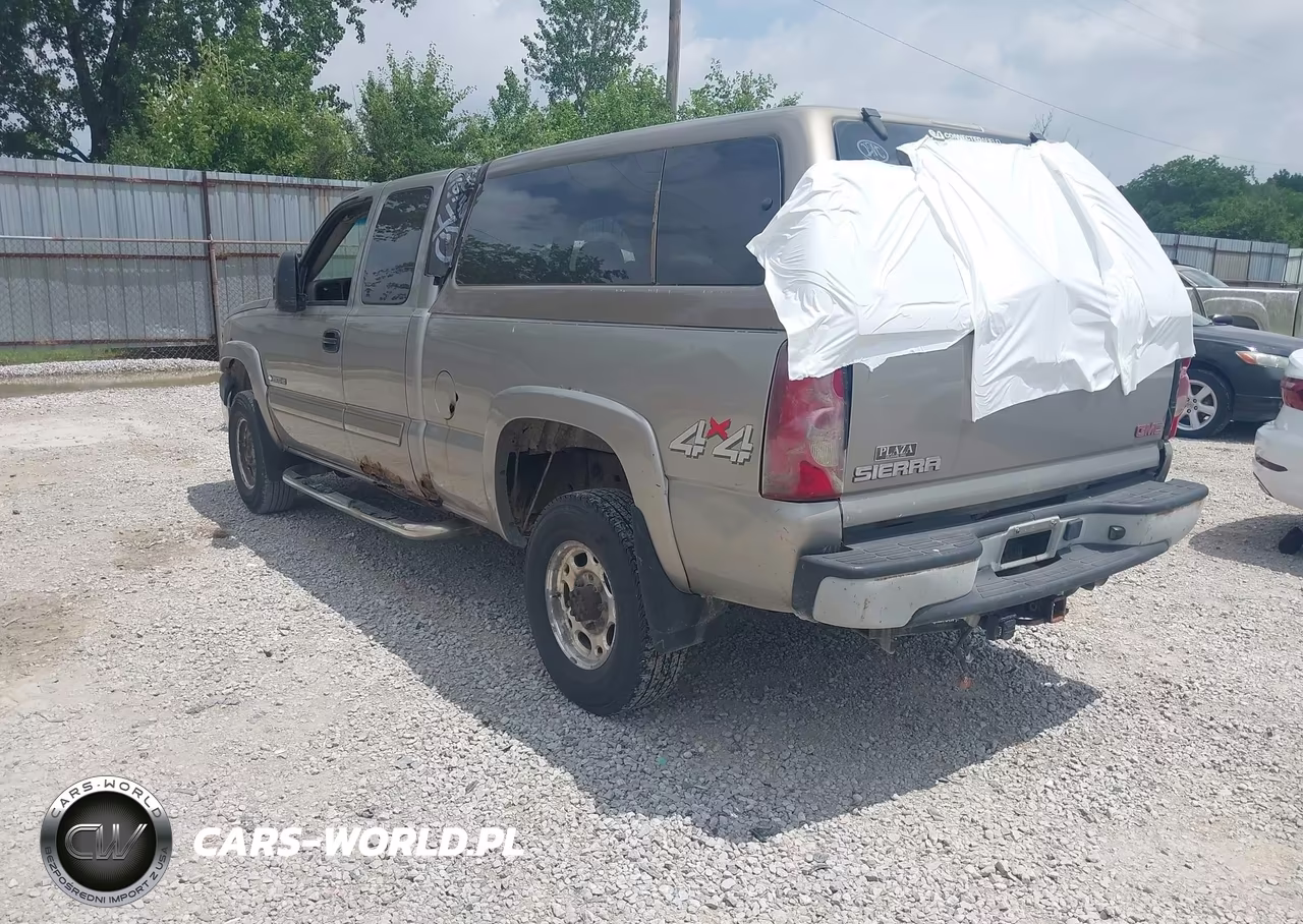 2003 Chevrolet Silverado 2500Hd Ls VIN:1GCHK29UX3E322263 - 3