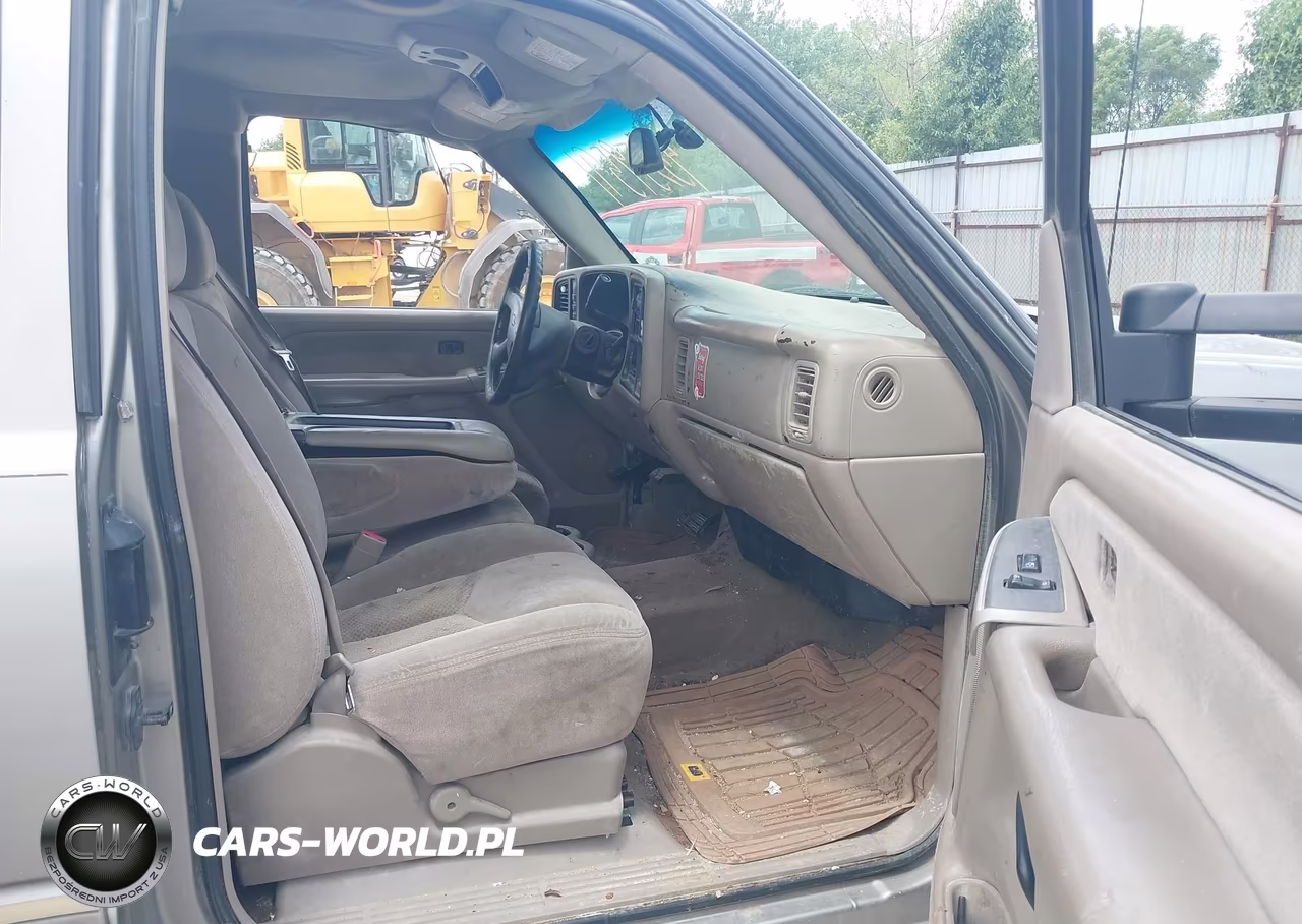 2003 Chevrolet Silverado 2500Hd Ls VIN:1GCHK29UX3E322263 - 8