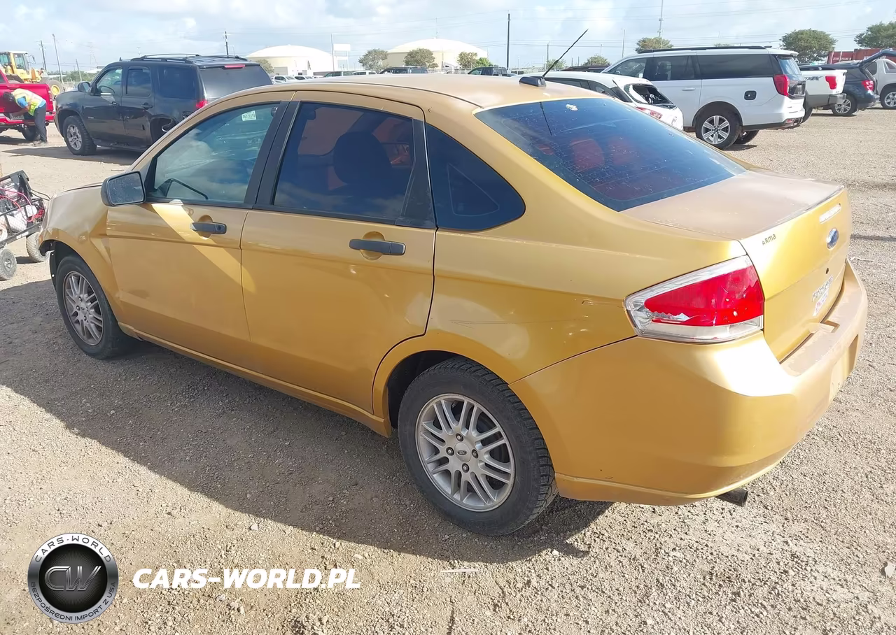 2009 Ford Focus Se VIN:1FAHP35N09W255333 - 3
