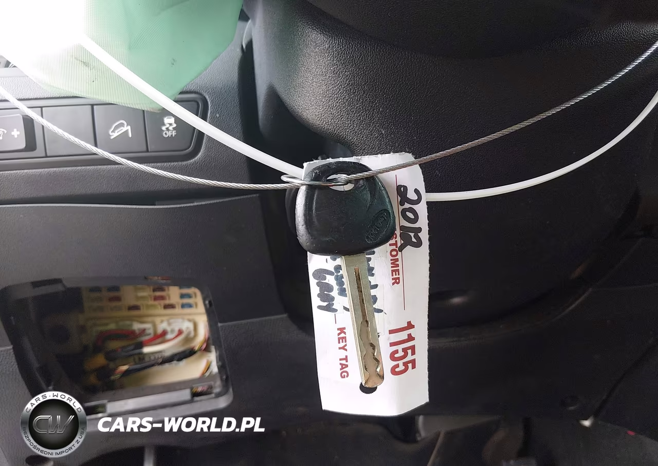 2012 Hyundai Tucson Gls VIN:KM8JU3AC7CU374679 - 11