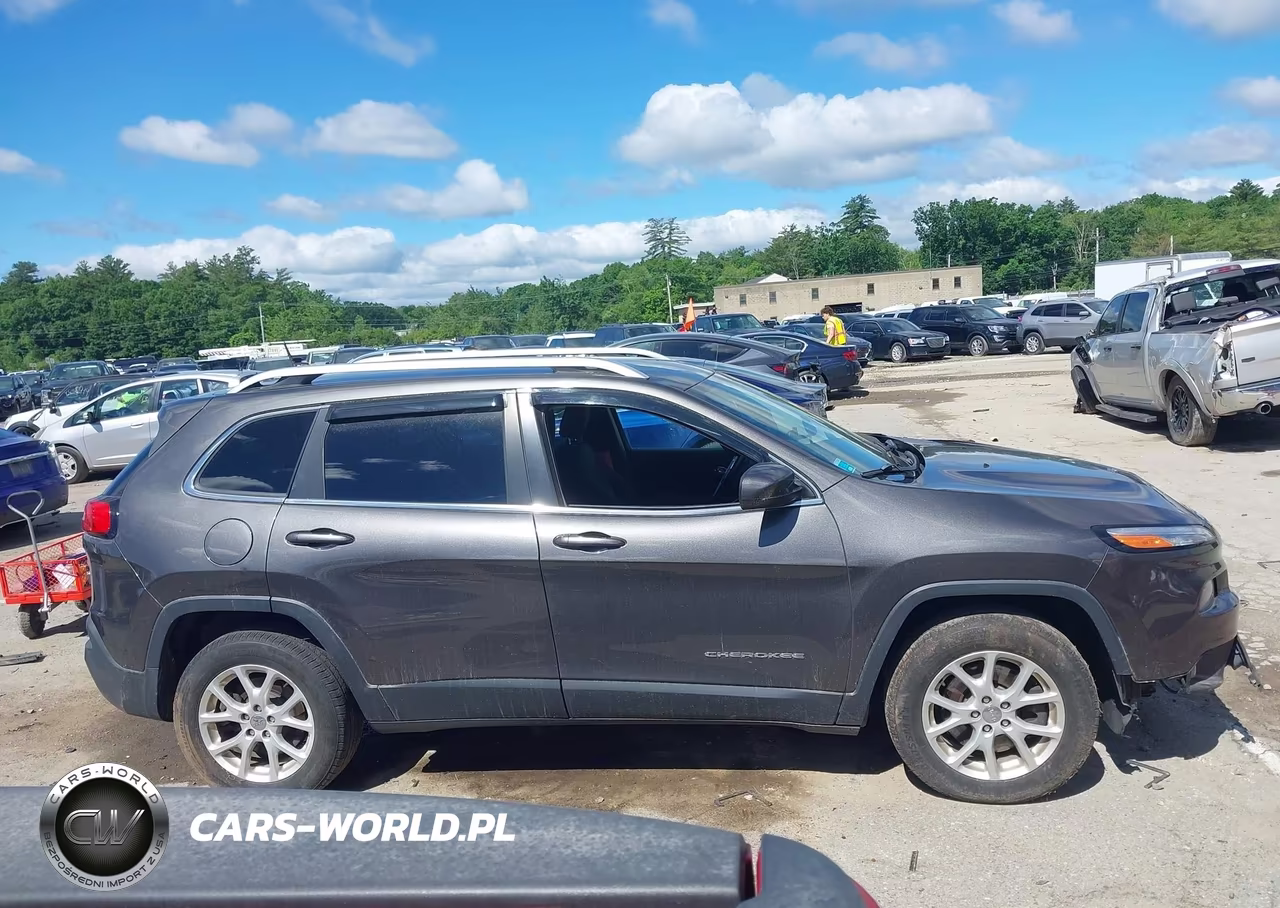 2014 Jeep Cherokee Latitude VIN:1C4PJMCB3EW147076 - 14