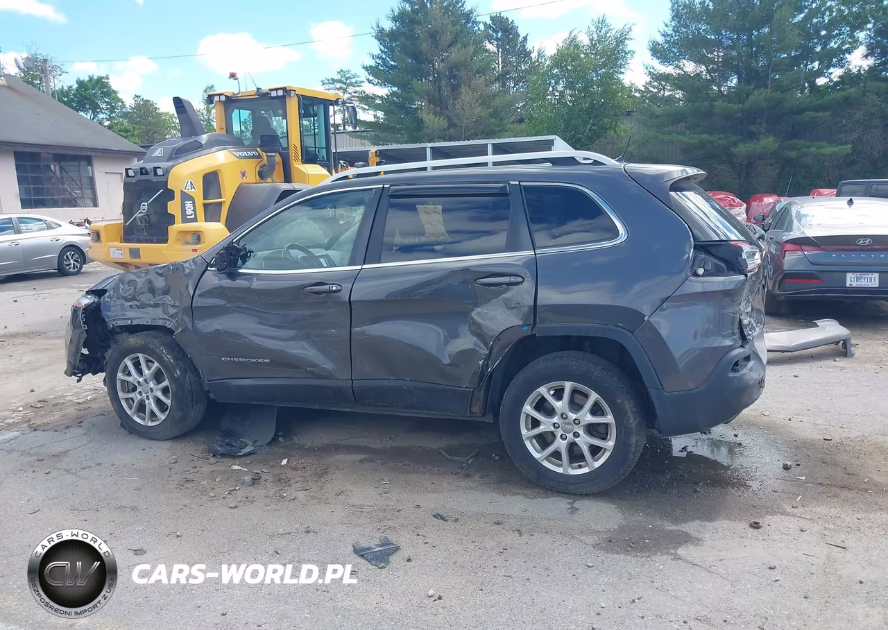 2014 Jeep Cherokee Latitude VIN:1C4PJMCB3EW147076 - 15