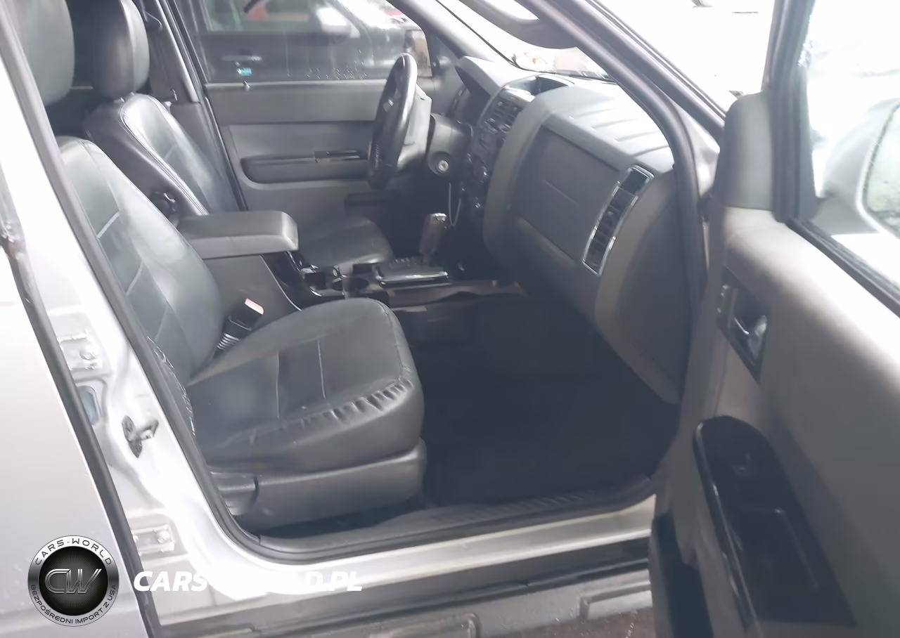 2011 Ford Escape Limited VIN:1FMCU0EGXBKC69150 - 5