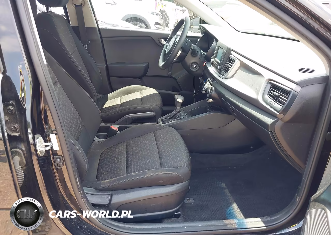 2018 Kia Rio Lx VIN:3KPA24AB6JE079799 - 5