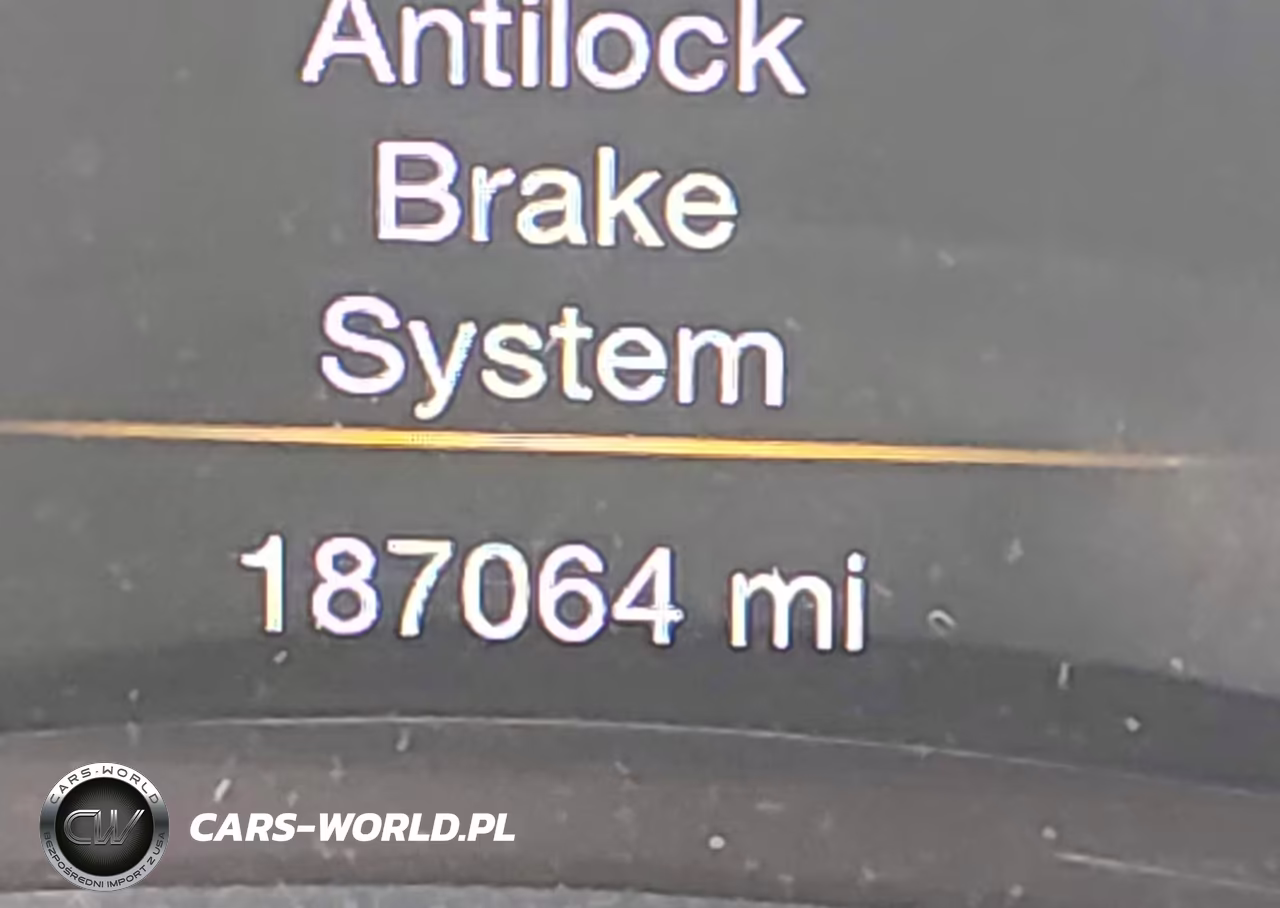 2016 Jeep Grand Cherokee Laredo VIN:1C4RJEAG4GC415523 - 15