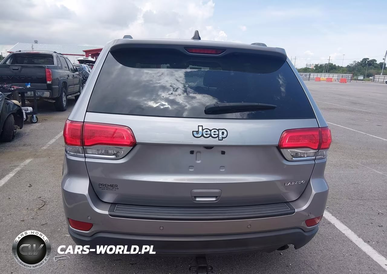 2016 Jeep Grand Cherokee Laredo VIN:1C4RJEAG4GC415523 - 16