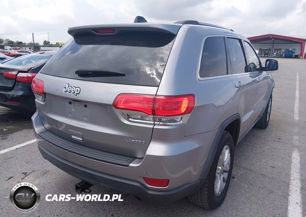 2016 Jeep Grand Cherokee Laredo VIN:1C4RJEAG4GC415523 - 4
