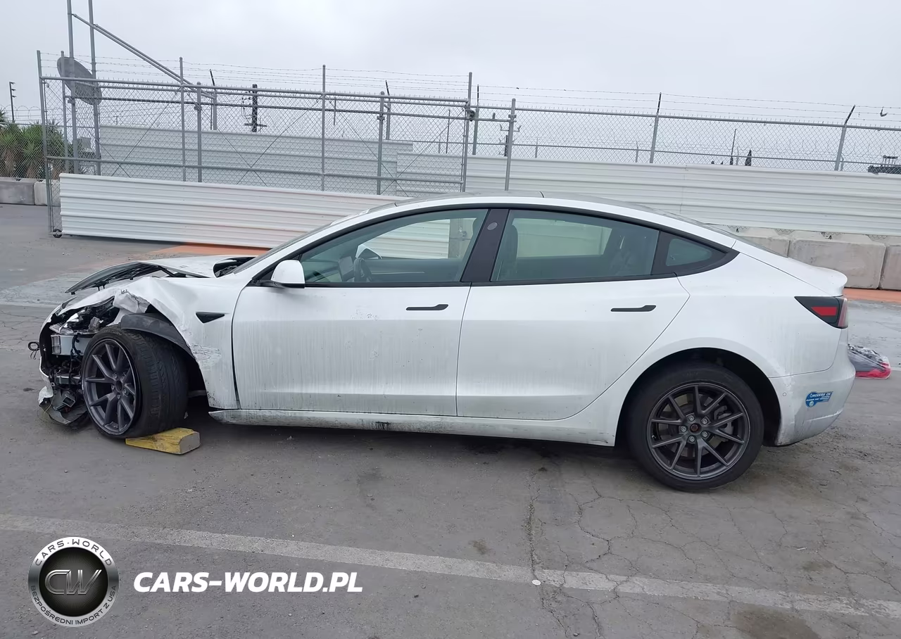 2021 Tesla Model 3 Standard Range Plus Rear-Wheel Drive VIN:5YJ3E1EA8MF074960 - 13