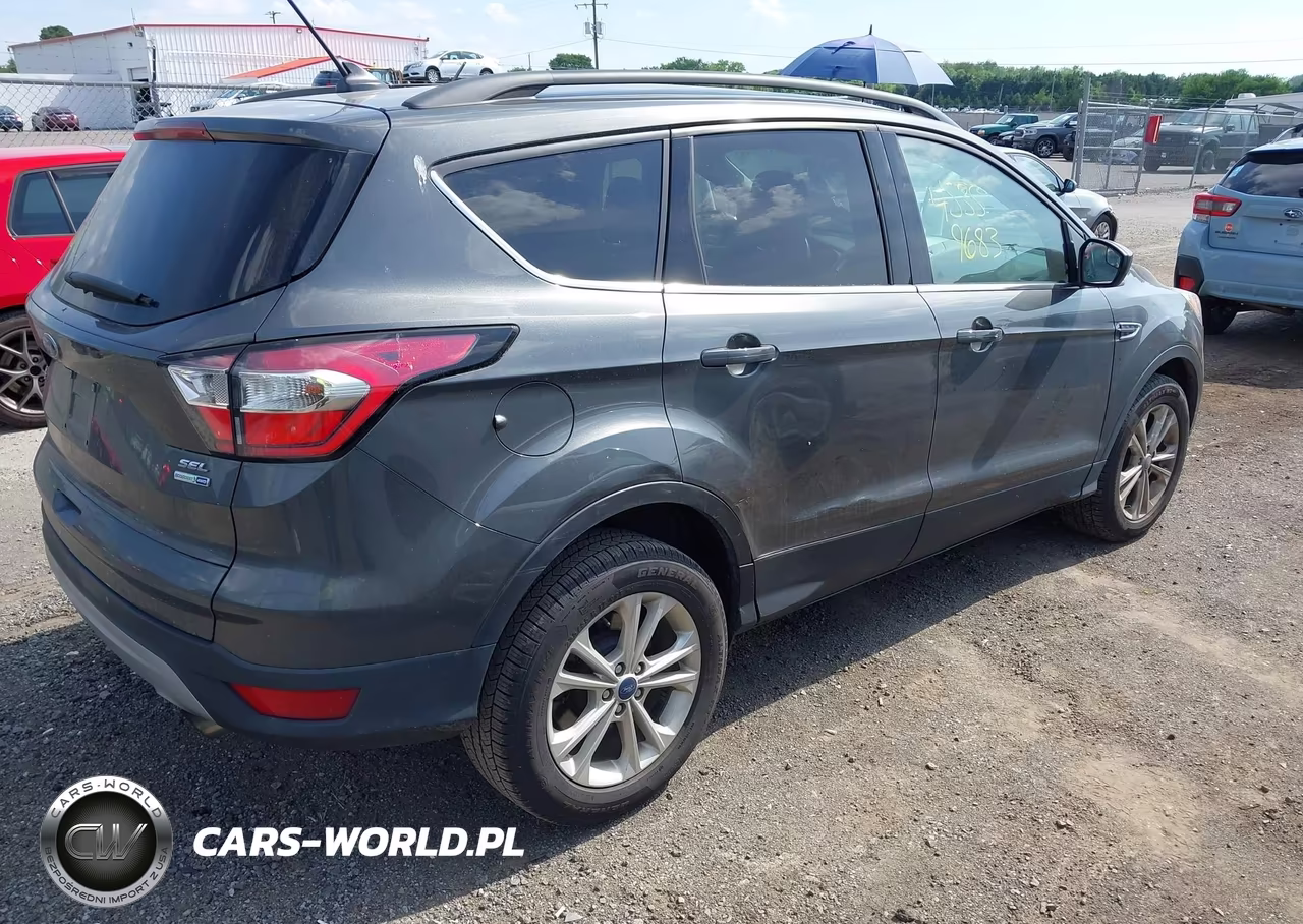 2018 Ford Escape Sel VIN:1FMCU9HD3JUA33707 - 4